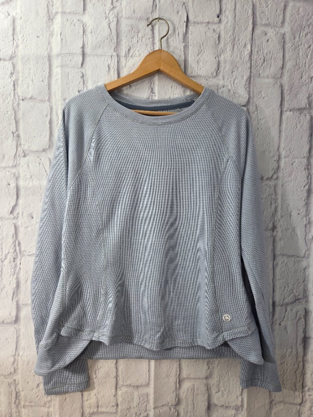 Avalanche Large Light Blue Fireside Ultra Soft Longsleeve Crewneck Tee